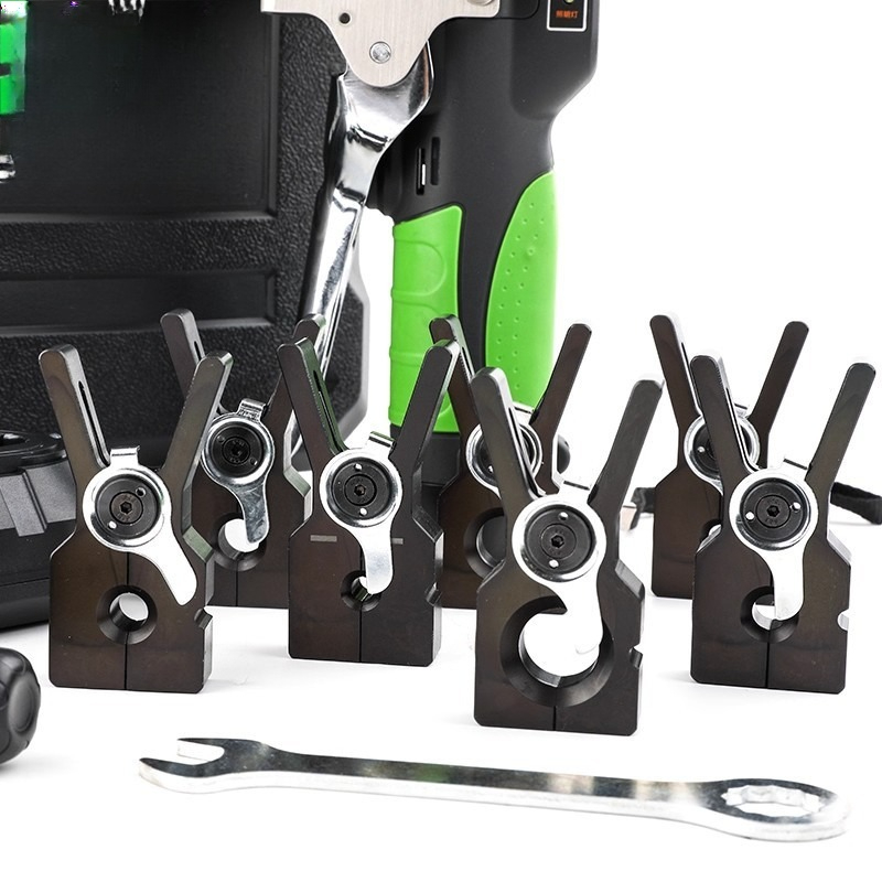 Strumento svasato per tubi in  - Power Tools Plumbing recensione e prezzo
